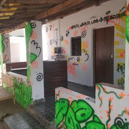 Anjuna Bay Hostel